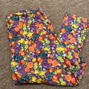 Daisy Duck Lularoe Leggings!